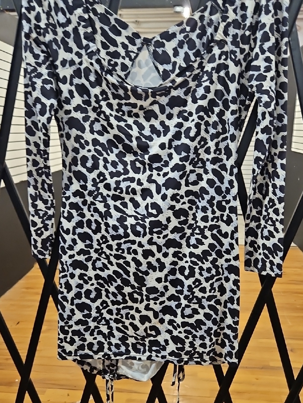 Black & White Leopard Ruched Bodycon Dress - Picture 3 of 4
